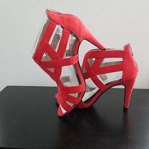 New Kelly and Katie dressy Sandles